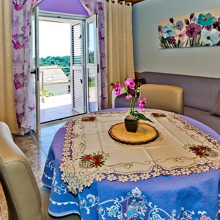 Apartment Apartmani Marko Hvar Town